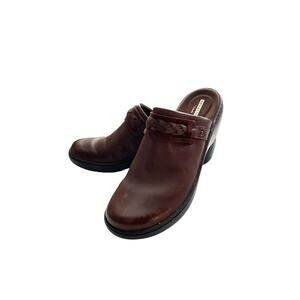 Clarks Delana abbey brown leather clogs comfortable cushioned arch support 8.5